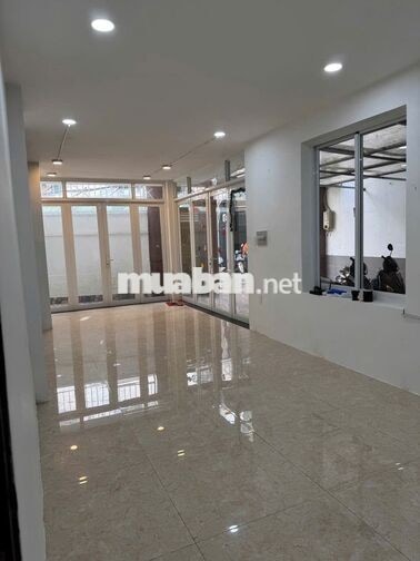 🔥HXH Ngang 12m Nguyễn Văn Trỗi, Tân Bình – 180m² – Trệt Lầu-Sân ĐậuOto