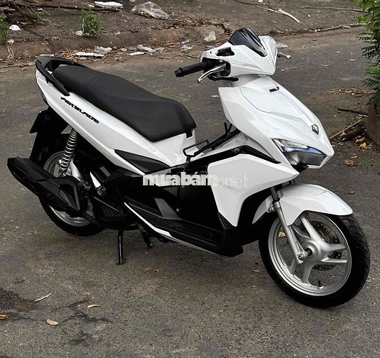 Honda AB 125cc Trắng đen xe zin máy móc zin êm
