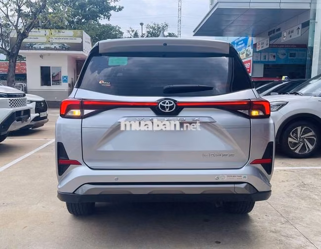 Toyota Veloz Cross TOP 2024 Bạc 133000 km