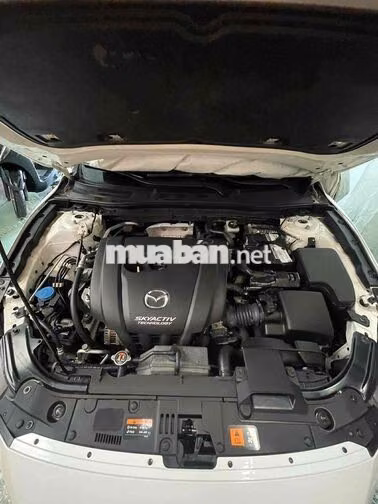 Mazda 3 2.0 Facelift 2018 Trắng ODO 28000 km