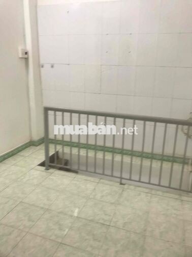 Căn nhà hẻm phía sau đường Trần Khắc Chân Phú Nhuận