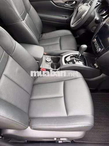 Nissan X-Trail 2020 2.5 4x4 Đen