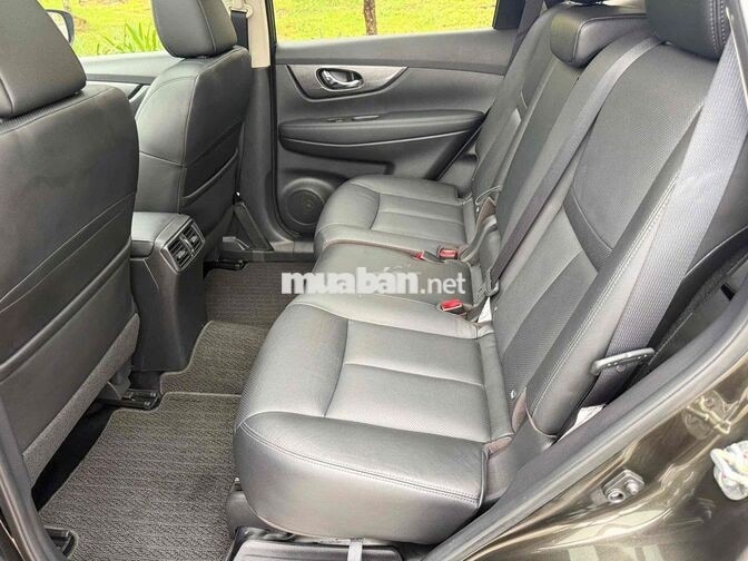 Nissan X-Trail 2020 2.5 4x4 Đen