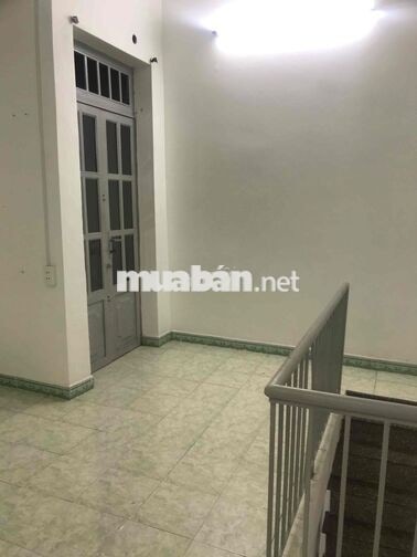 Căn nhà hẻm phía sau đường Trần Khắc Chân Phú Nhuận