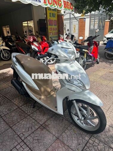 Honda Vision 2014 zin dep vĩnh long