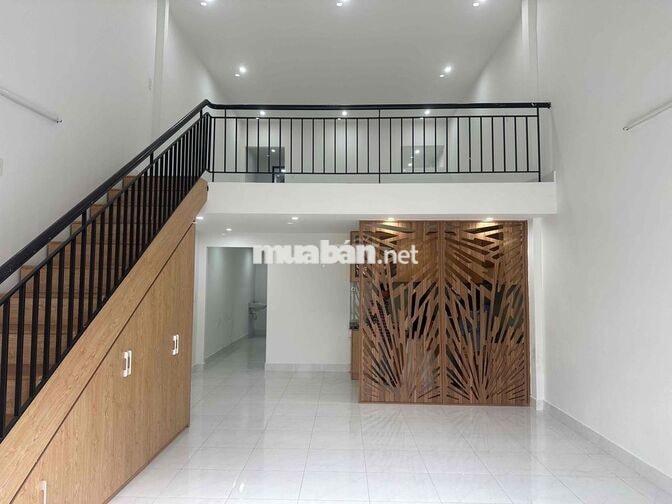 bán nhà nguyễn Công Hoan sát bến xe Đà Nẵng