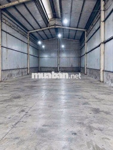Cho thuê xưởng 240m2 Cao ráo đường container Tân Bình _ Dĩ An BD