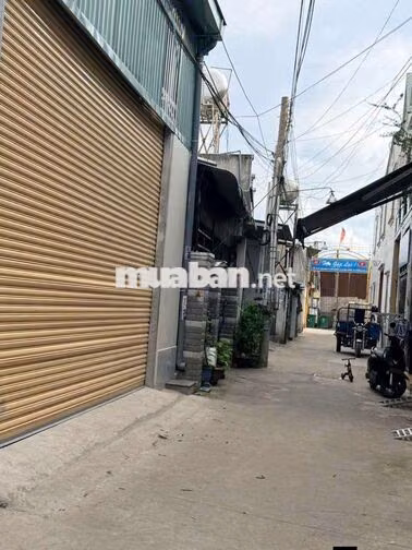 Cho thuê kho mới xây 200m2 giá 7 triệu/ tháng 