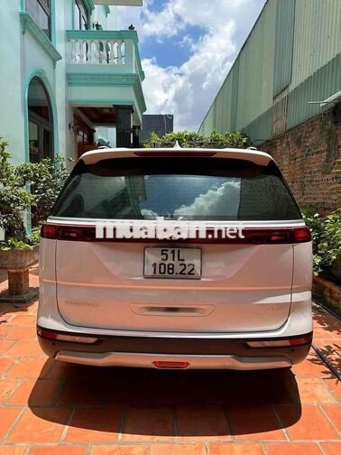 Kia Carnival Luxury 2024 Diesel Trắng