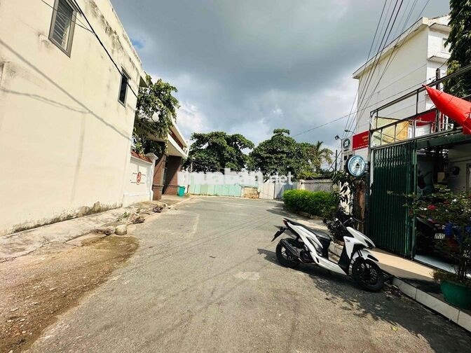 CHO THUÊ NHÀ HẺM PHAN VĂN TRỊ P7 GV GẦN VINCOM