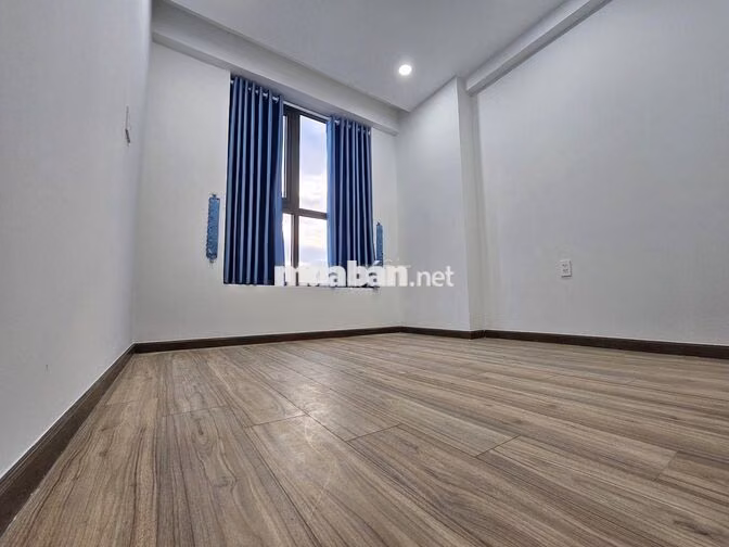 Căn góc - Bcons Plaza - ngay Metro, TTTM, làng Đại Học 2PN chỉ 2 tỷ300