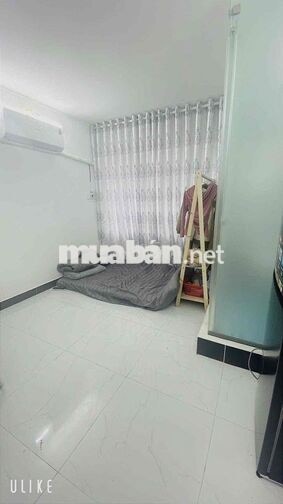Bán chung cư mặt tiền đường trầ hưng đạo 1 tỉ 250 triệu sổ hồng riêng