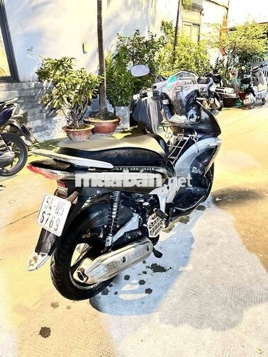 Honda Air Blade Đen bạc Xăng phun điện tử