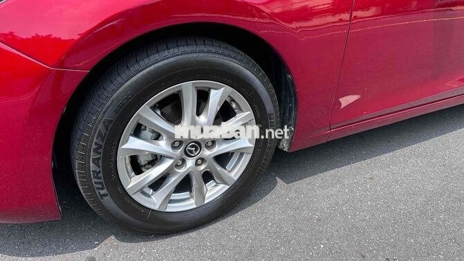 Mazda 3 Luxury 2019 Đỏ pha lê Tự động