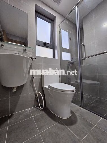 Căn góc - Bcons Plaza - ngay Metro, TTTM, làng Đại Học 2PN chỉ 2 tỷ300