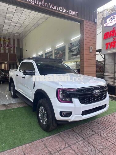 Ford Ranger XLS 2024 2 cầu Tự động Trắng