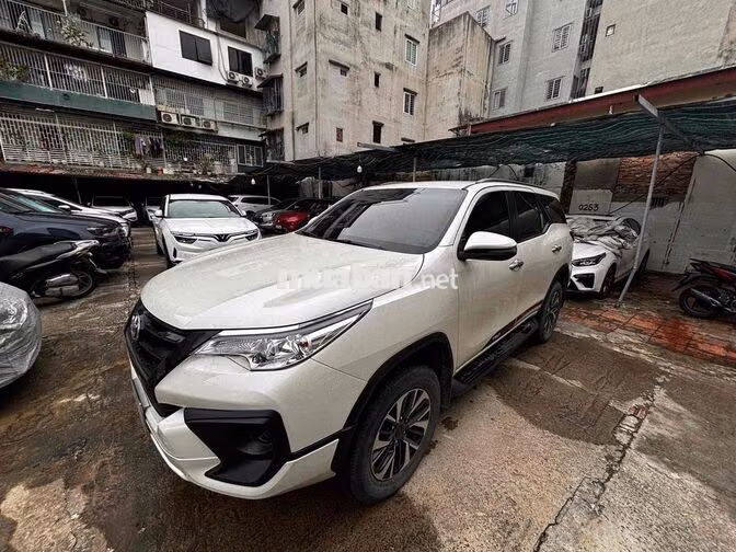 Toyota Fortuner TRD 2.7V 4x2 2019 Trắng 54077 km