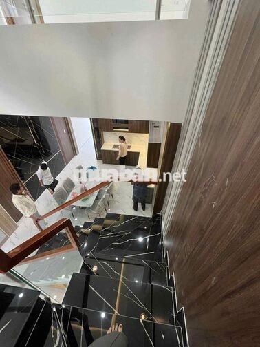 CHO THUÊ NHÀ 1 LẦU GẦN CHỢ BÌNH CHÁNH 100M2 GIÁ 6 TRIỆU