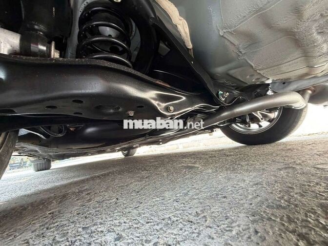 Honda Civic 2018 E 1.8 Bản Full Option Trắng