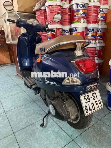 Piaggio Vespa Xanh