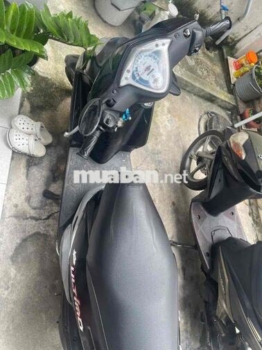 Yamaha Ultimo đen