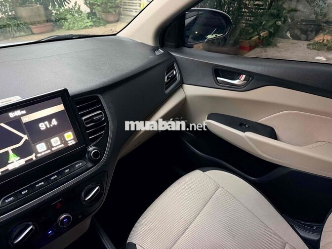 Hyundai Accent 2021 Tự động Trắng