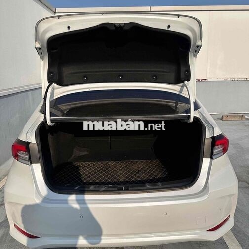 Toyota Altis Hev 2022 Trắng Hybrid 66.000 km
