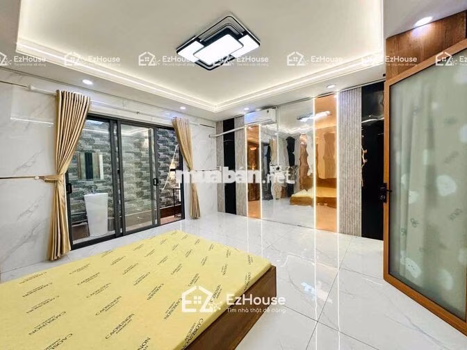 Studio ban công Full NT ngay Hậu Giang Bình - Bình Phú