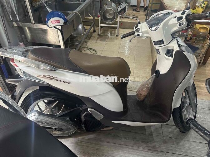 Honda SH Mode 2019 Trắng