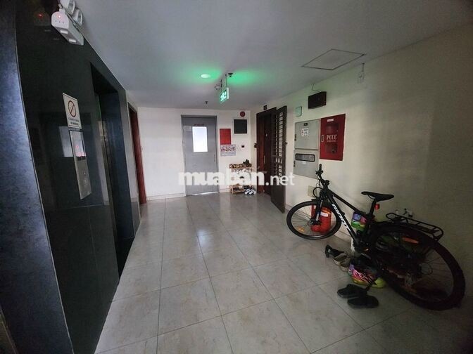 Bán căn hộ chung cư 36 Nguyễn Huy Lương 80 m2 liền kề quận 1