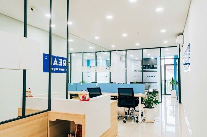 NHÀ ĐƯỜNG CÁCH MẠNG THÁNG 8 DIỆN TÍCH: 4X22M TRỆT 3 LẦU CHO THUÊ