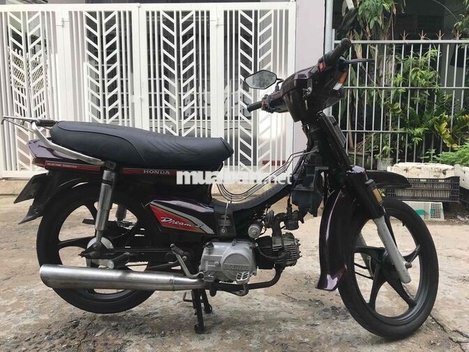 Honda Dream Sanda Nâu