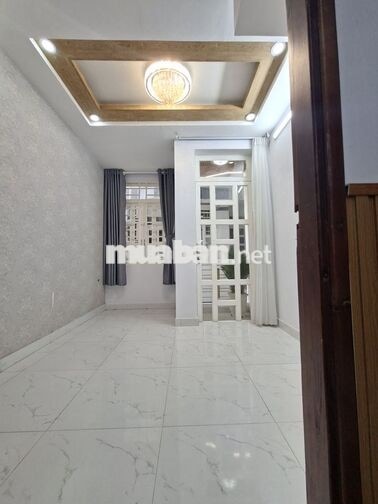 NHÀ NHÀ 4 PN Ở TT NHÀ BÈ. TP HCM