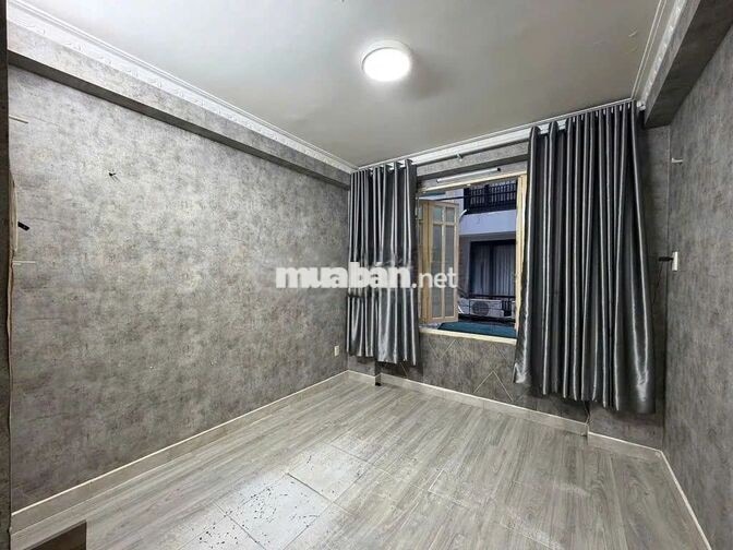 Cho thuê nhà Nguyễn Tiểu La, 4 tầng 3pn3wc, chỉ 12.5tr/tháng