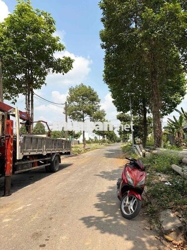 CHO THUÊ KHO 200m2 KDC NGÂN THUẬN (Đền hùng)