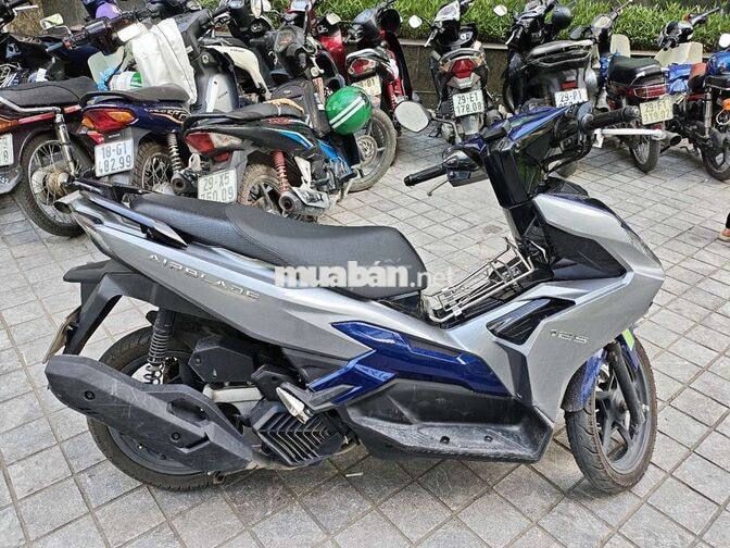 Honda Air Blade 2024 Xanh Bạc 25000 km