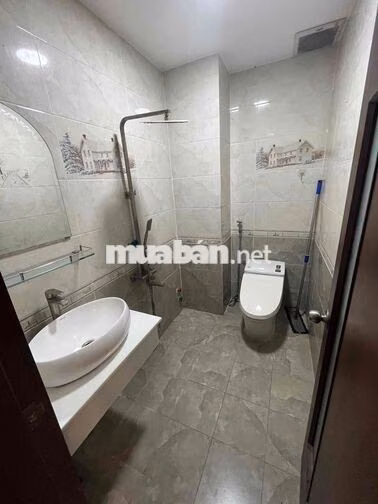 Chính chủ cho thuê MB ngay chợ Thạch Đà giá chỉ 8tr