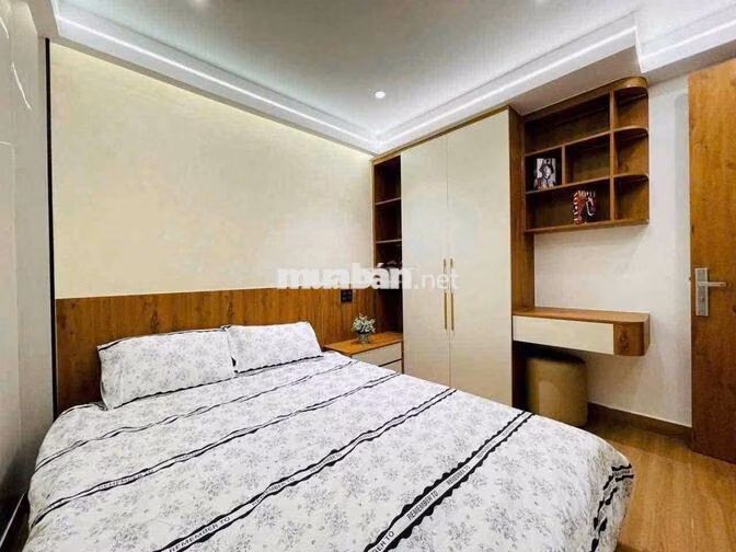 💰💰 NHÀ MỚI FULL NỘI THẤT - DT: 5,2❌10m, TRỆT LỬNG 3LẦU -
