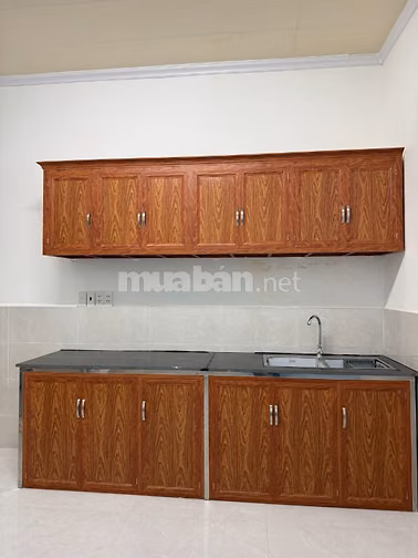 Chính chủ cần tiền gấp bán nhà cấp 3, ngay sân bay, gần chợ