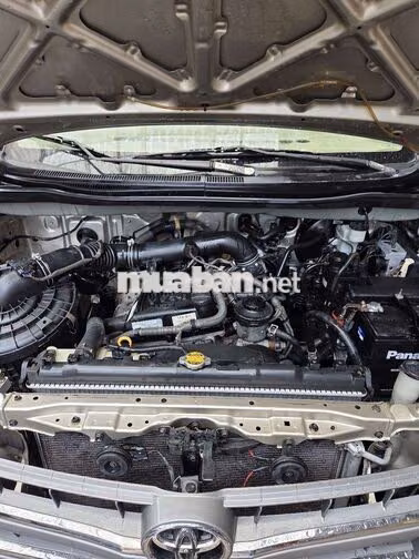 Toyota Innova 2.0E 2015 Vàng cát Số sàn