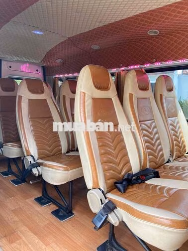 Ford Transit 2018 16 chỗ Bạc 236.000km