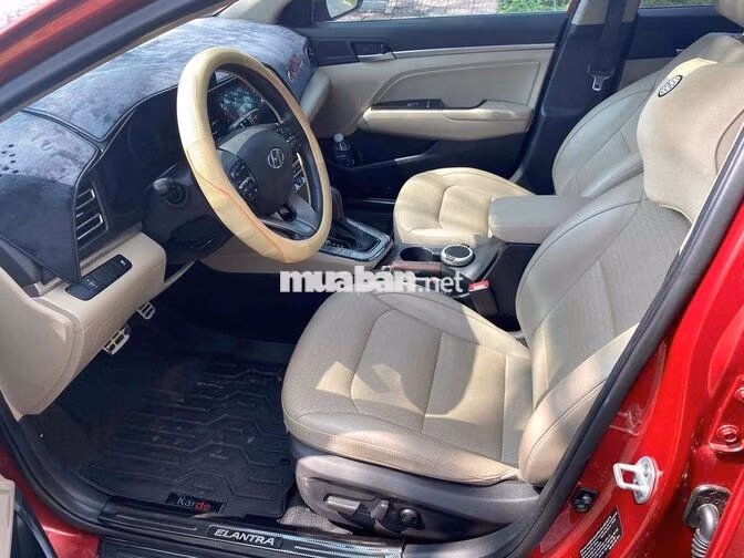 Hyundai Elantra 2.0 2019 Đỏ 64000 km, zin it gặp