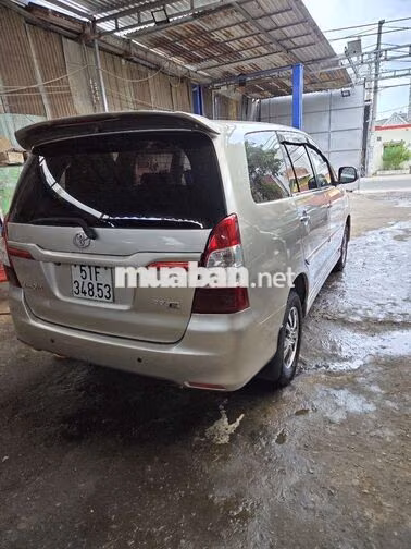 Toyota Innova 2.0E 2015 Vàng cát Số sàn