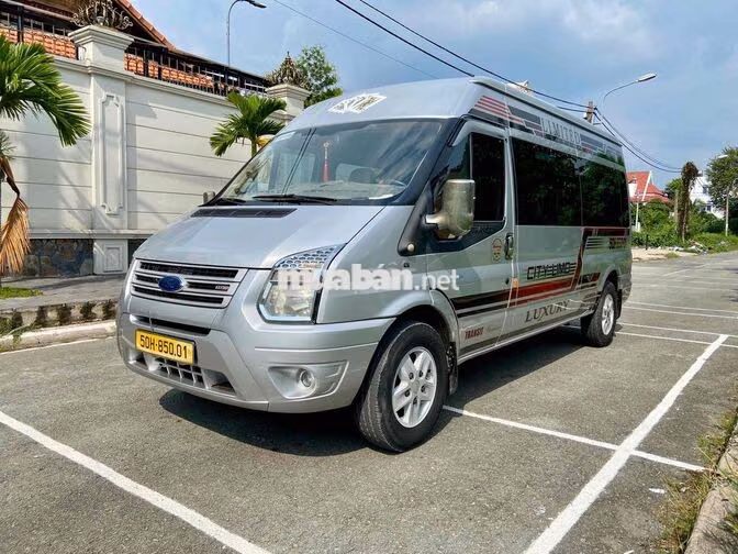 Ford Transit 2018 16 chỗ Bạc 236.000km