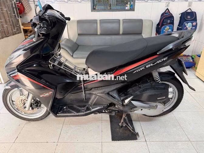 Bán ab 2015 bstp xe đẹp máy zin êm (trùm mền) 9chủ