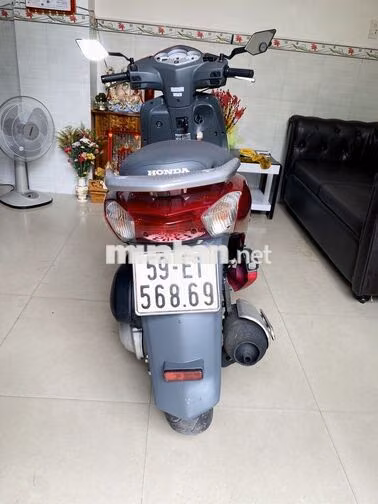 Honda Dylan 150 Xe tay ga màu Đỏ