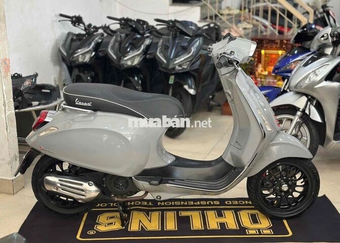 Piaggio Vespa GTS 2019-Led 2 tâng- Xám Lamborini.