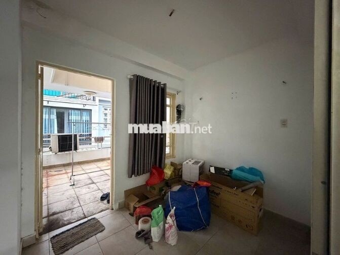 NHÀ 3PN NGUYỄN TIỂU LA QUẬN 10