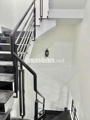 Nhà 4 x 14m ,2 lầu (3PN,4WC) Đường số 8 ,Giáp EON MAIL TÂN PHÚ