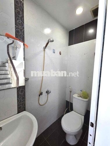 NHÀ CHO THUÊ NGUYÊN CĂN QUẬN 8